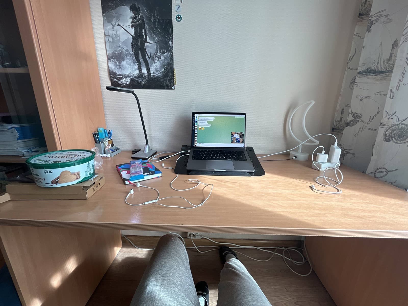 Minimalist desk setup