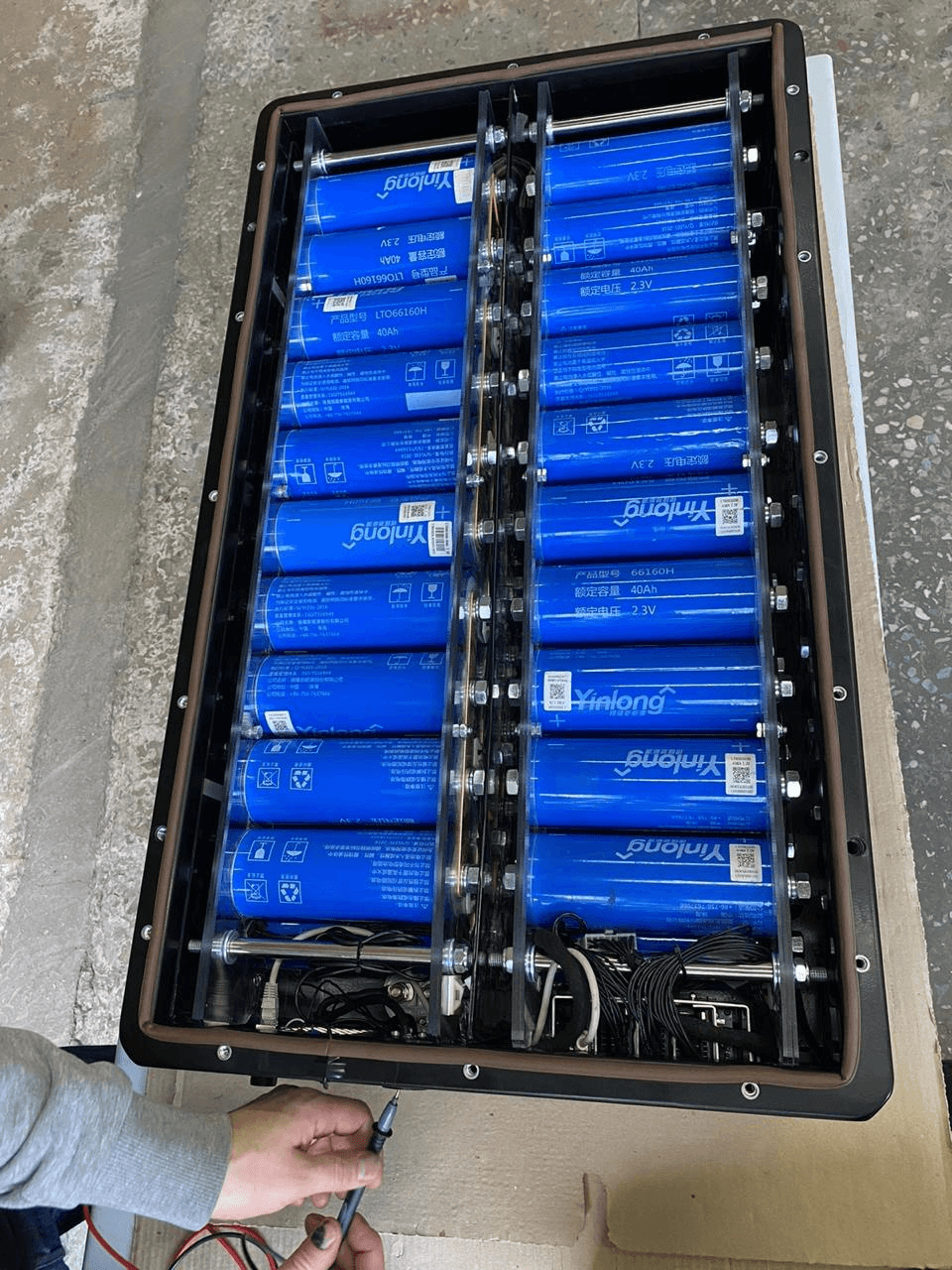 Overview of the subway battery-monitoring dashboard